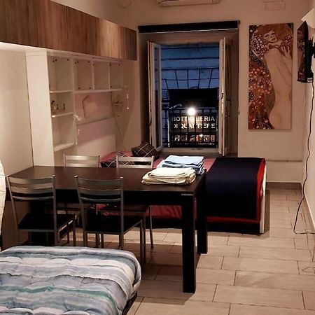 Casa Lanzieri Apartment Naples Luaran gambar
