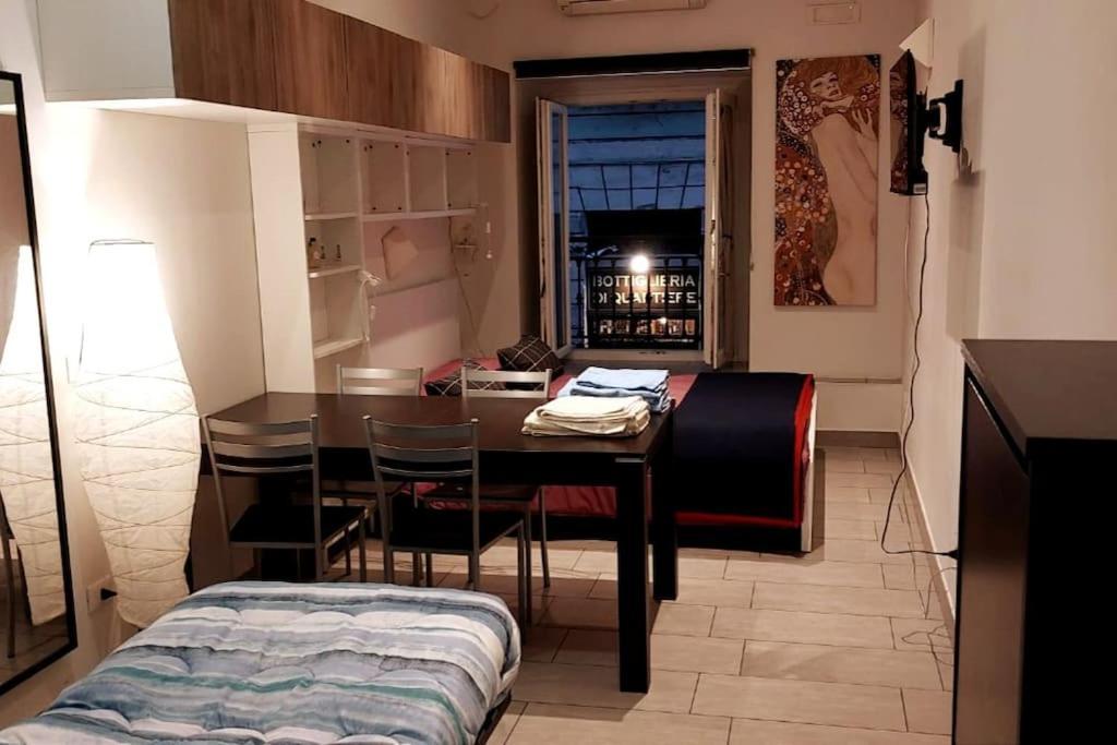 Casa Lanzieri Apartment Naples Luaran gambar